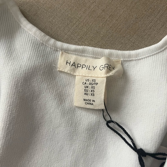 Crop top - Picture 2 of 2